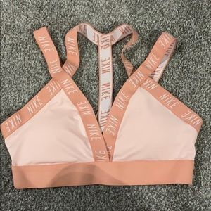 Nike Indy bra